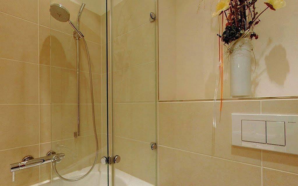 אודלצהאוזן Hotel Staffler מראה חיצוני תמונה
